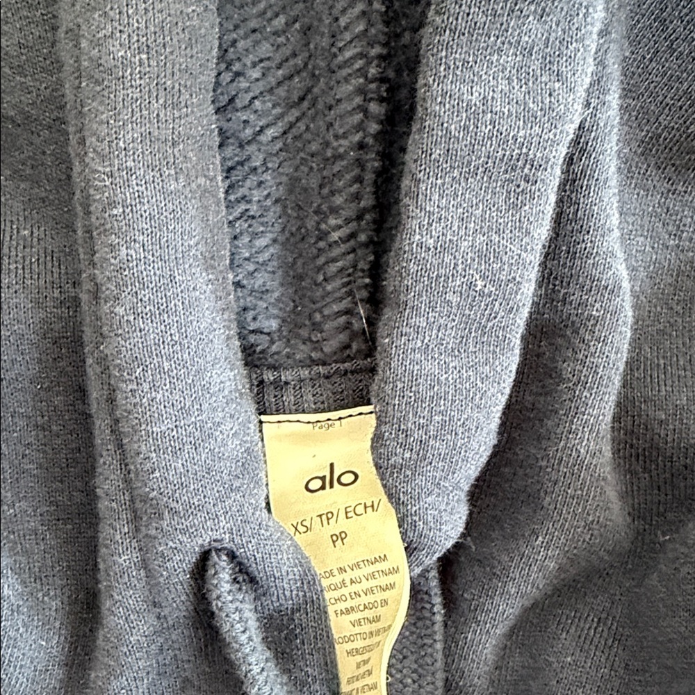 ALO Yoga Accolade Navy Blue Pullover Hoodie XS and sweats size xxs - Picture 3 of 6